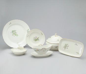 MATSERVIS, 159 delar, porslin, Bing & Gröndahl, Danmark.