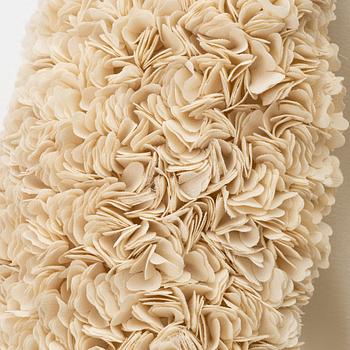 Giambattista Valli, a cream silk stole, Italian size 42/S.