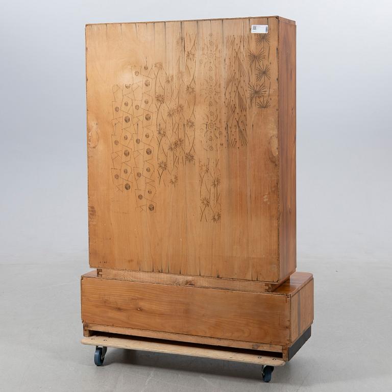 Bookcase, Art Deco, first half of the 20th century.