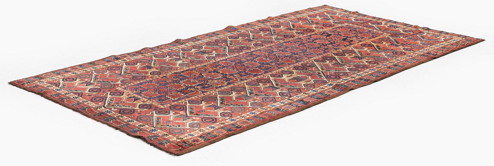 An antique Beshir rug, central Turkmenistan, c. 245 x 135 cm.