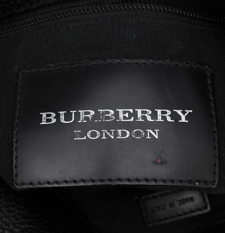 VÄSKA, Burberry, 2000-tal.