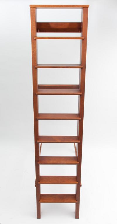 KIRJASTOTIKKAAT, petsattua leppää, Venäjä, 2000-luku.