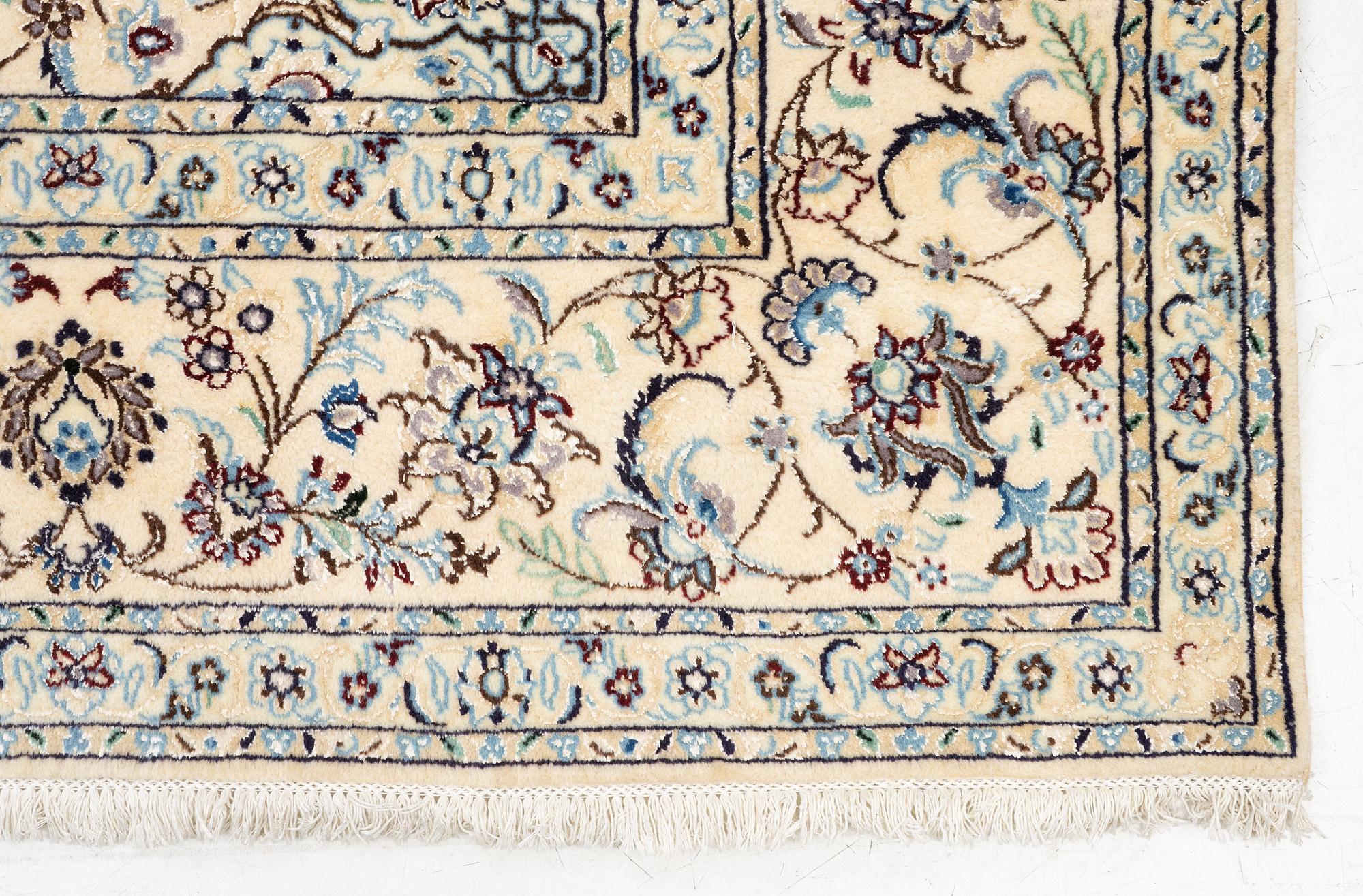 Rug, Nain, Part Silk, S.K 9 LAA, approx. 343 x 243 cm.