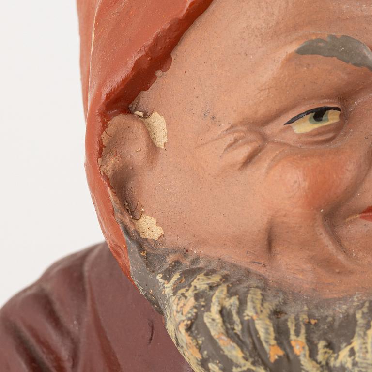 A pair of garden gnomes, mid-20th century.