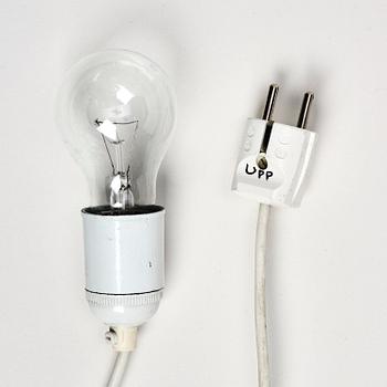 Dan Wolgers, "Enn velldans svår lammpa att tennda".