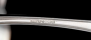 BESTICK, fiskbestick, 24 delar, silver CG Hallberg, Stockholm, 1900-talets första hälft. Vikt 890g.