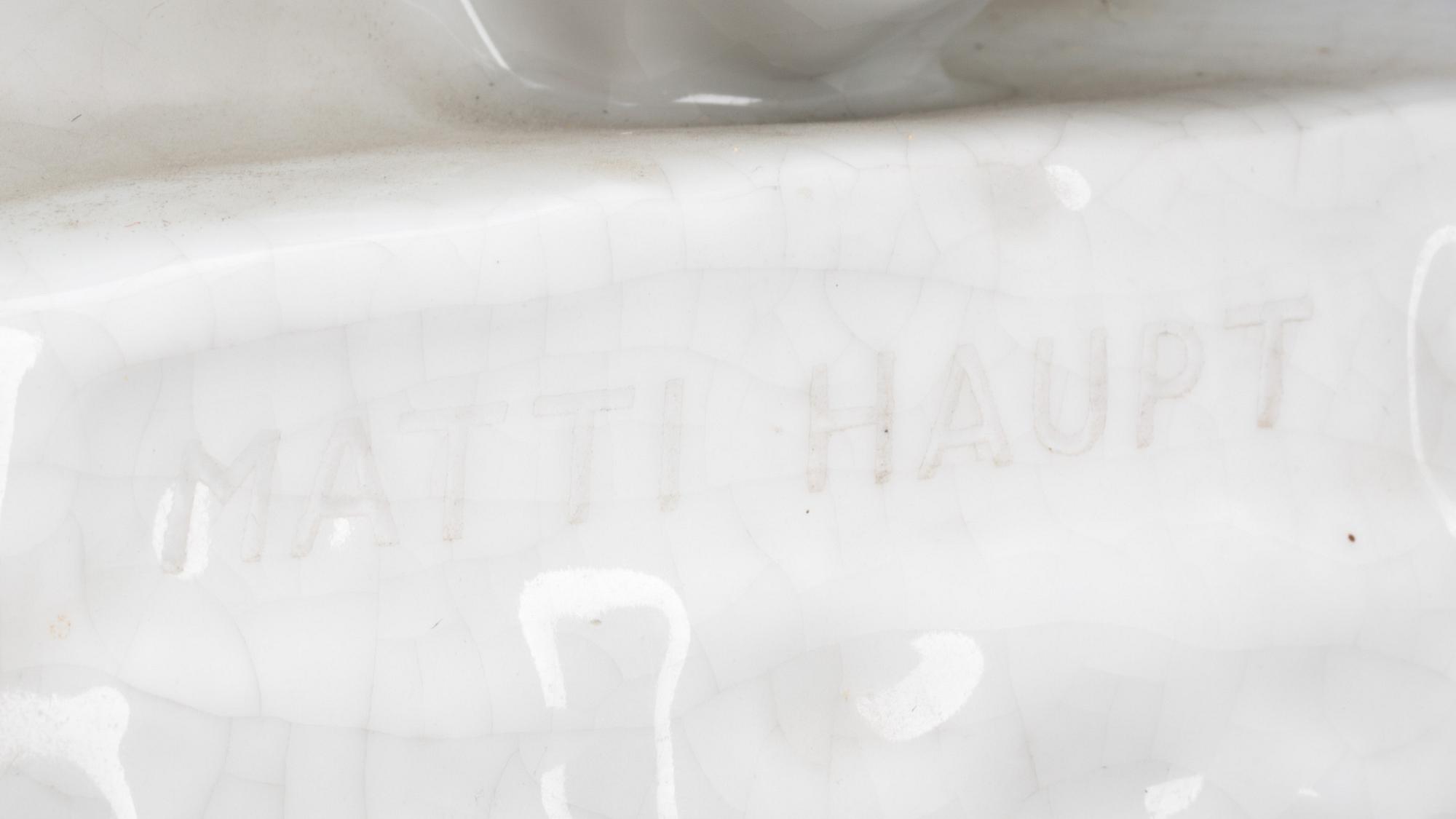 MATTI HAUPT, skulptur, keramik, signerad i godset.