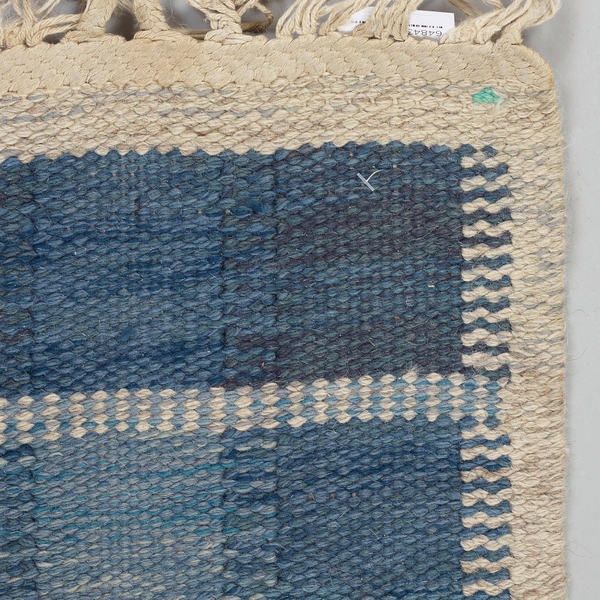 MATTA. "Schackrutan blå". Rölakan. 149,5 x 91 cm. Signerad AB MMF BN.