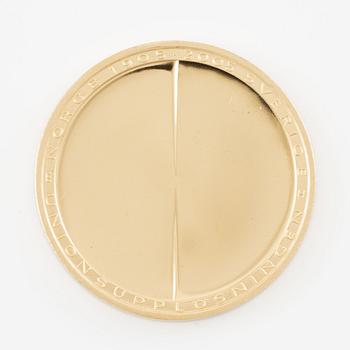 A Swedish commemorative goldcoin, 2005.