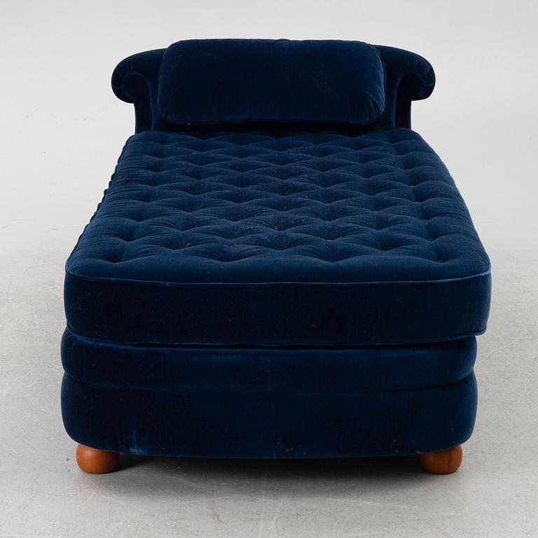 Josef Frank, Couch, model 775, Svenskt Tenn, OH Sjögren 2018.