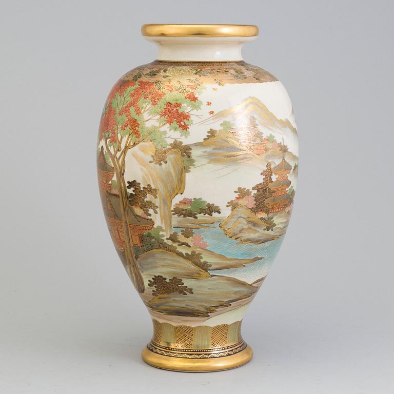 VAS, satsuma. Japan, 1900-talets första hälft.