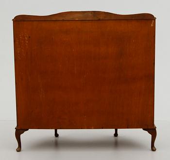 VITRINSKÅP, England, 1940-tal.