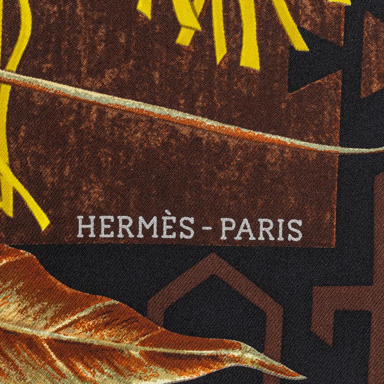 Hermès, a silk will 'Wa' Ko-Ni' scarf.