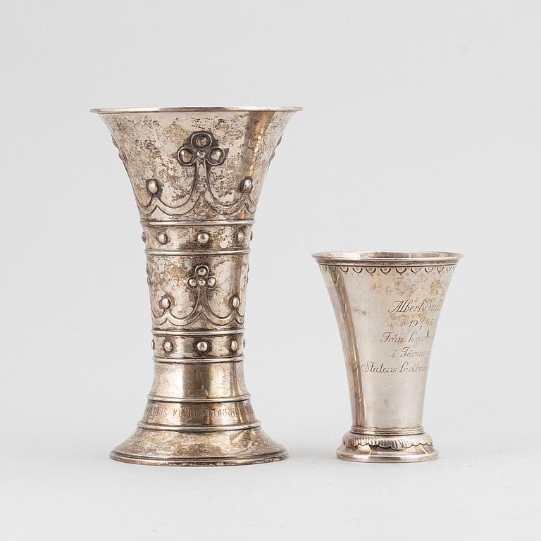 Two silver vases, CG Hallberg, Stockholm, 1906-44.