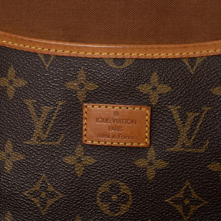 Louis Vuitton, väska, "Saumur 35".