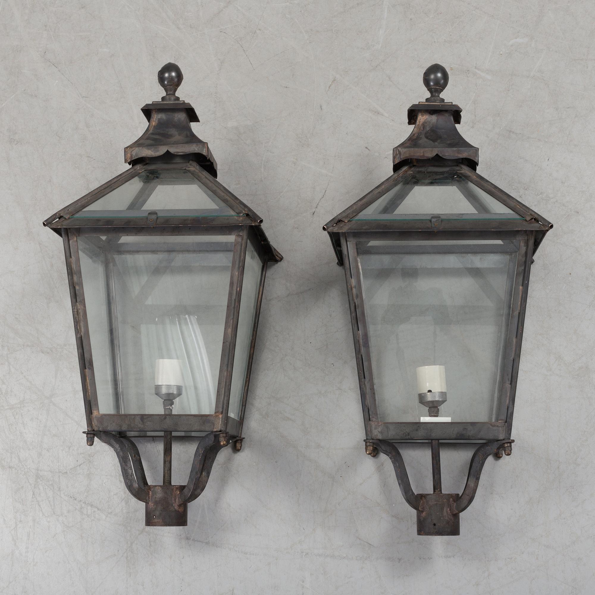 LYKTOR, ett par, Lars Mattson, 1900-/2000-tal.