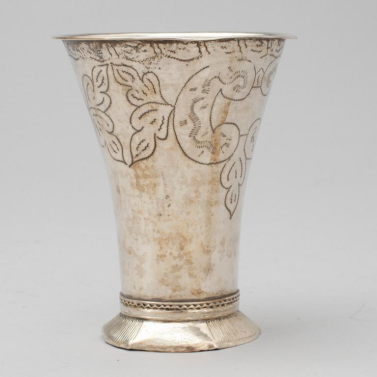 BÄGARE, silver, Olof Peter Almén, Hedemora 1807. Vikt ca 70 gram.
