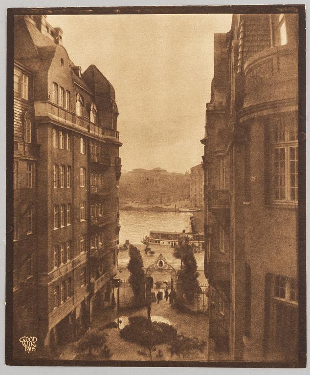 Henry B. Goodwin, två fotogravyrer ur boken Vårt vackra Stockholm signerad i negativet. Strömmen och Strandvägen 7.