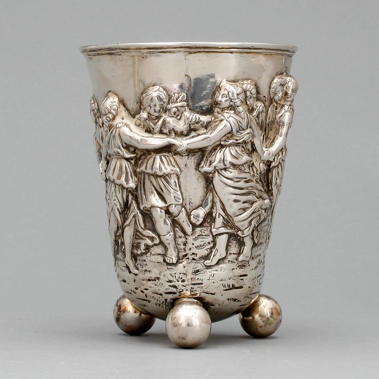 BÄGARE, silver, barock-typ, troligen 1700-tal. tot vikt: 216.