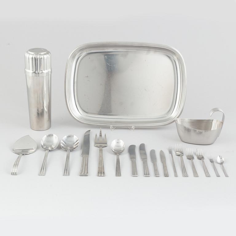 Folke Arström, besticksservis, 92 delar, samt bricka, såssnipa och shacker, rostfritt stål, "Thebe", Gense.