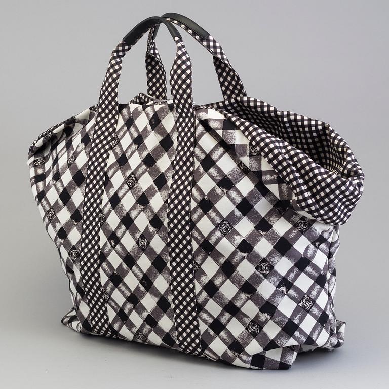 VÄSKA / STRANDVÄSKA, Chanel, 2010-2011.