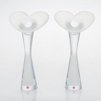 Timo Sarpaneva, A pair of "Valentine" candlesticks, marked TS, Iittala 2000.