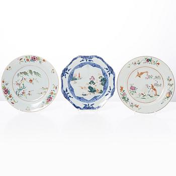 A set of 3 odd famille rose dishes, Qing dynasty, Qianlong (1736-95).