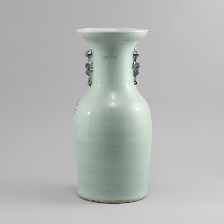 VAS, porslin, Kina, 1800-tal.