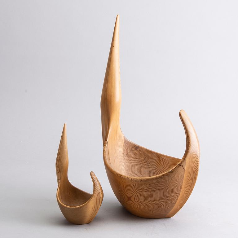 TWO WOODEN BOWLS BY JOHNNY MATSSON, SIGNED, CA 1960.