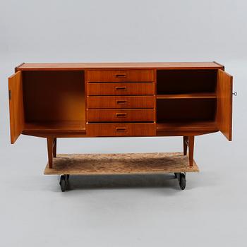 SIDEBOARD, 1950-tal.