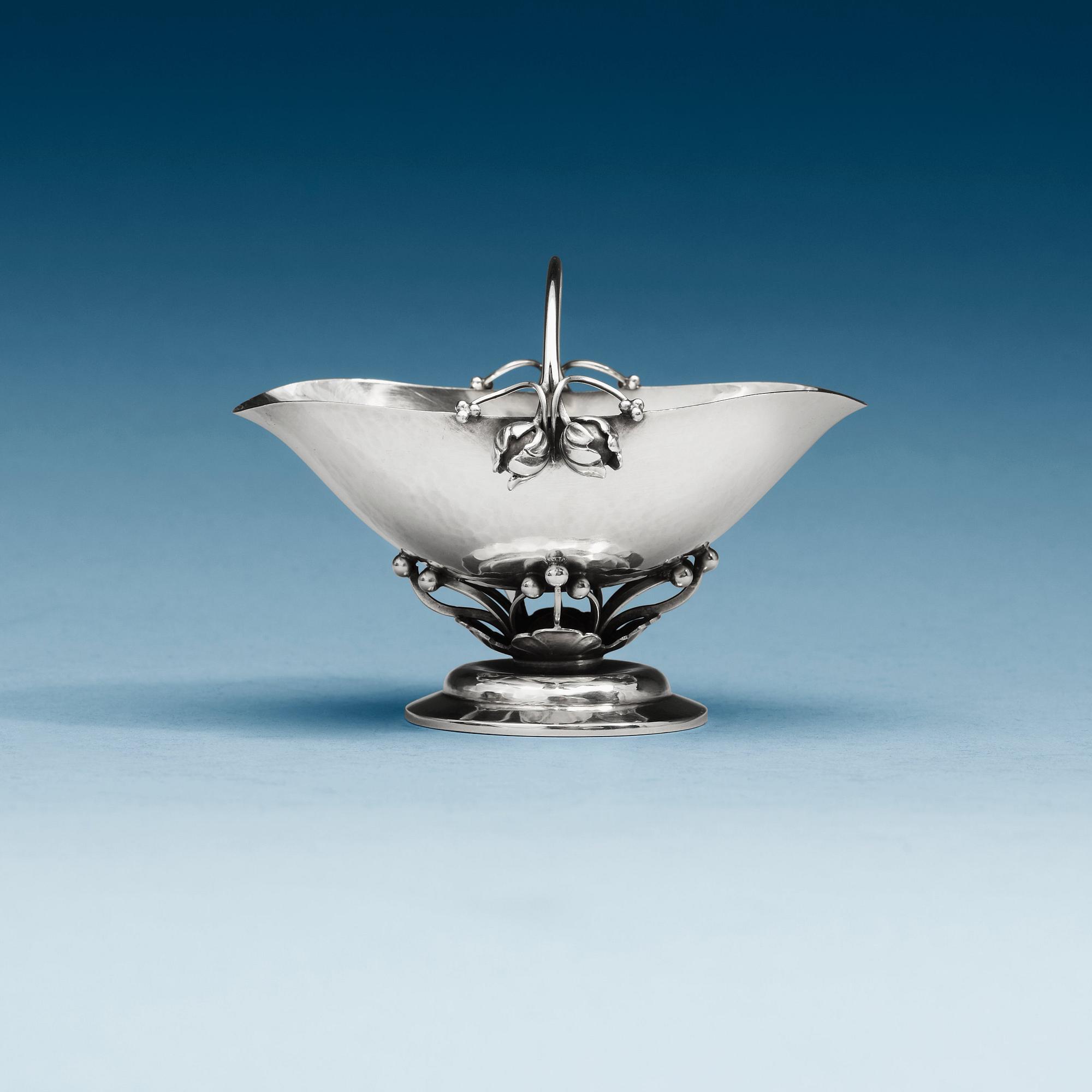 GEORG JENSEN, skål, Köpenhamn 1933-44, sterling.