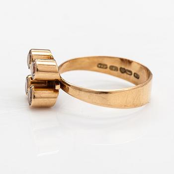 Ring och hänge, 14K guld och syntetsika spineller. Finland 1965 och 1966.