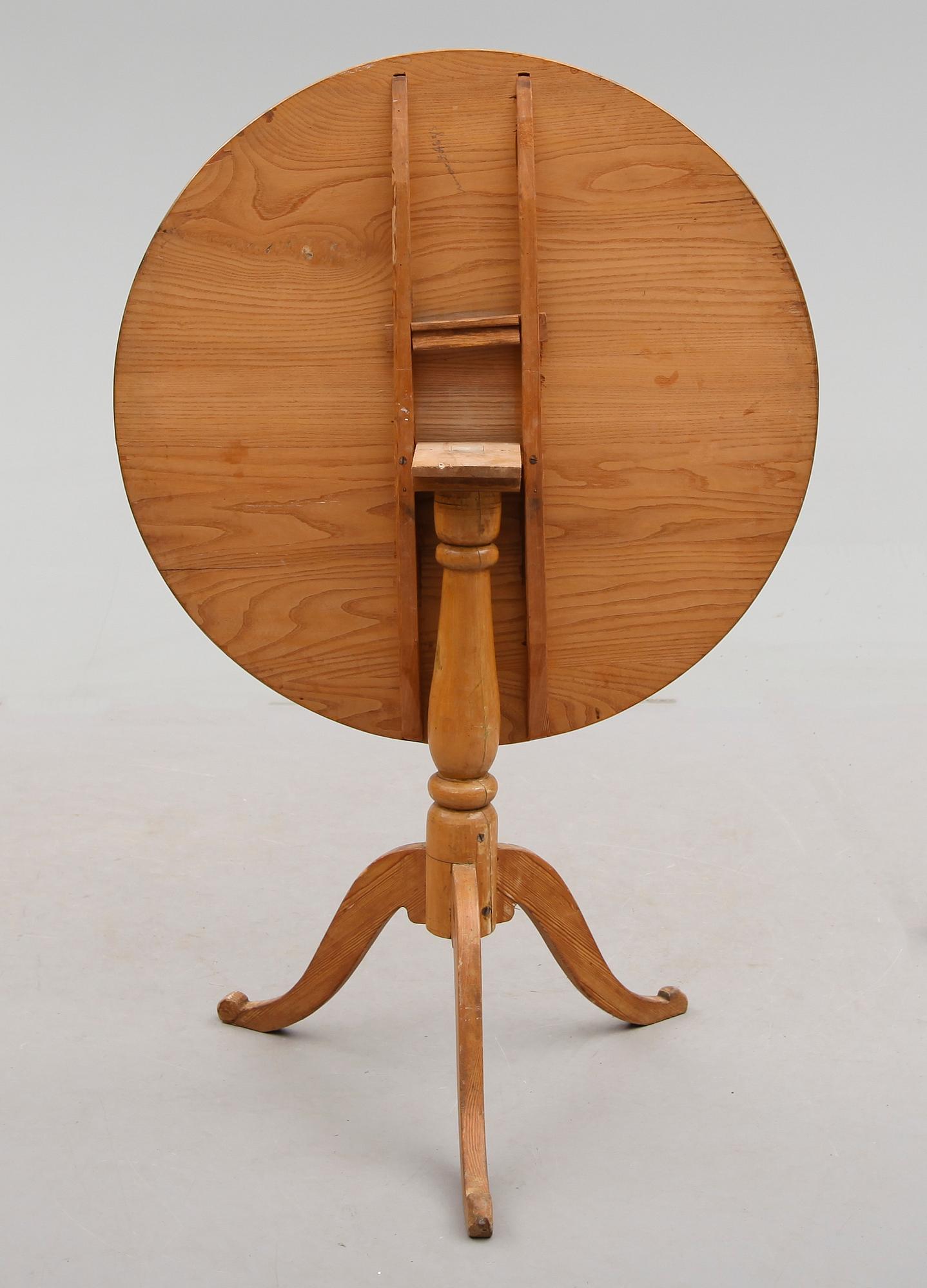 FÄLLBORD, 1700-tal.