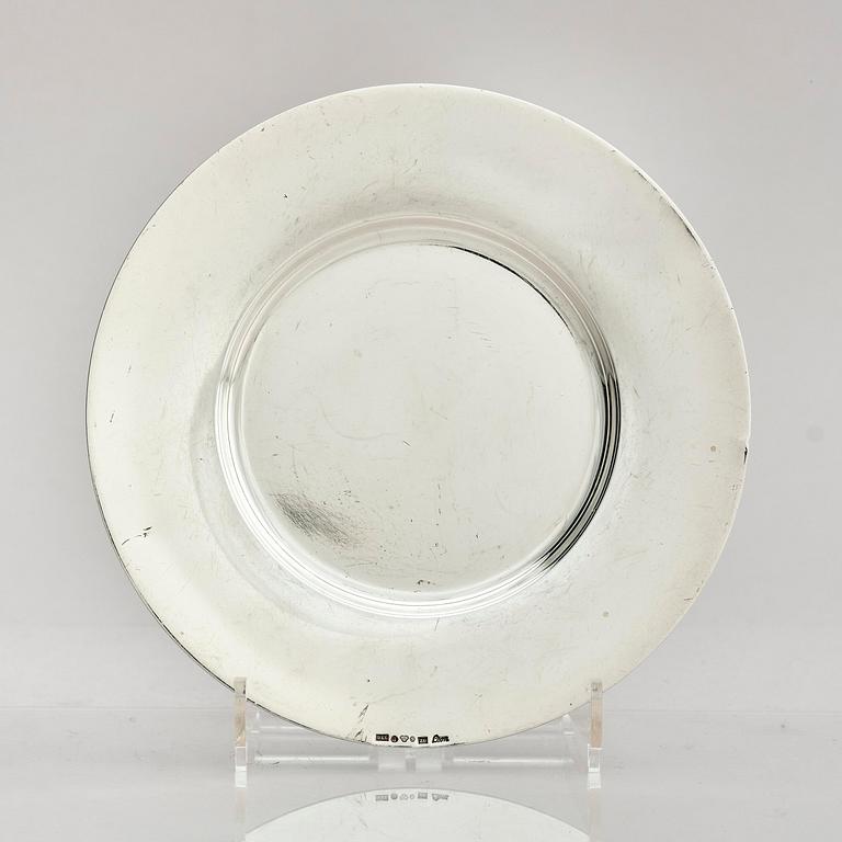 Lennart Larsson Guld AB, a Swedish silver butter box with lid and tray, Jönköping 1974.