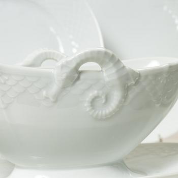 Bing & Grøndahl, mat- och kaffeservis, porslin, 69 delar, "Elegance", Danmark.