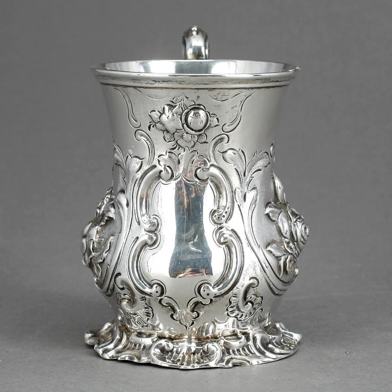 STOP, silver, oidentifierad mästare, London 1853. Vikt ca 160g.