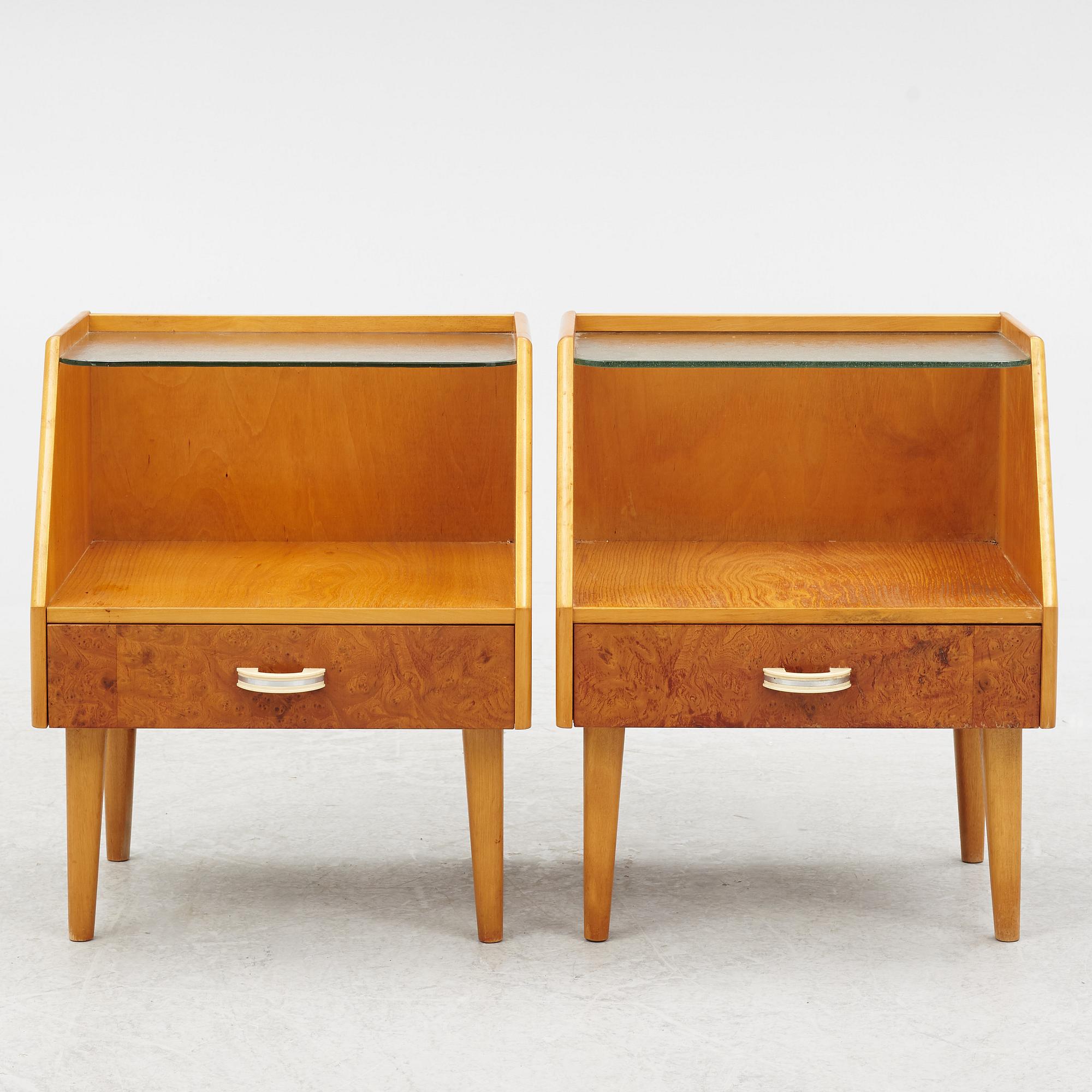 Sängbord, ett par, 1940-tal.