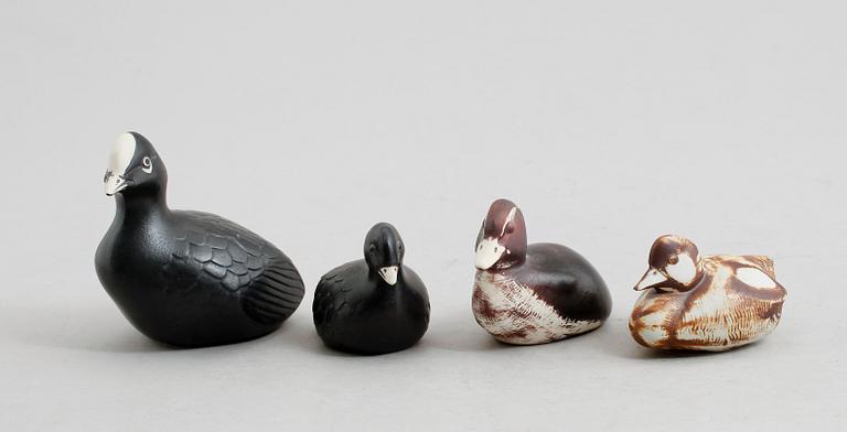 FIGURER, 4 st, stengods, Paul Hoff, Gustavsberg, 1900-talets andra hälft.