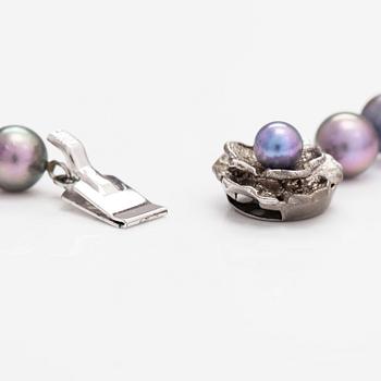 Pärlcollier, odlade pärlor, silver.