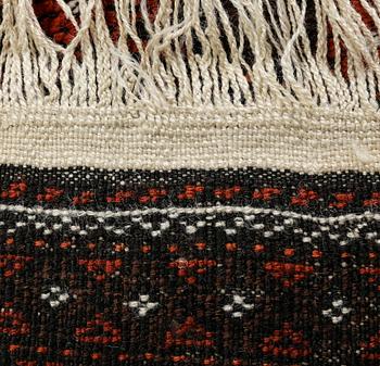 MATTA, Beludj. Ca 163x90 cm.