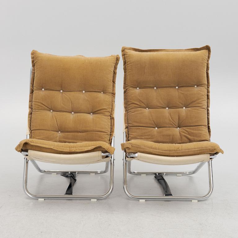 Harri Koskinen, armchairs, a pair, "K Chair". Second half of the 20th century.