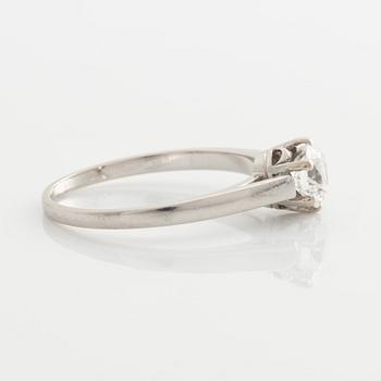 W.A. Bolin, ring platina med briljantslipad diamant.