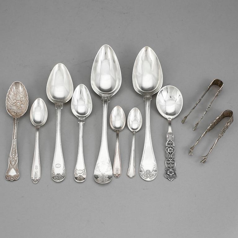 PARTI SILVER, 1845-1949. Bland annat Johan Blomstervall, Göteborg. Vikt ca 705 g.