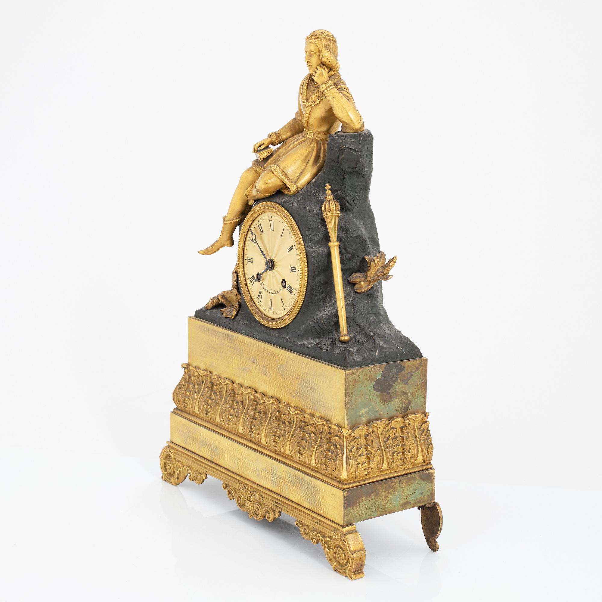 Bordsur, empirestil, 1900-talets början, märkt Euler Blamont.