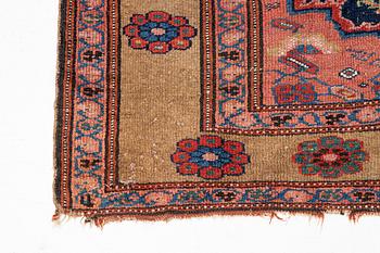 Hamadan antique/semi-antique approximately 425 x 162 cm.
