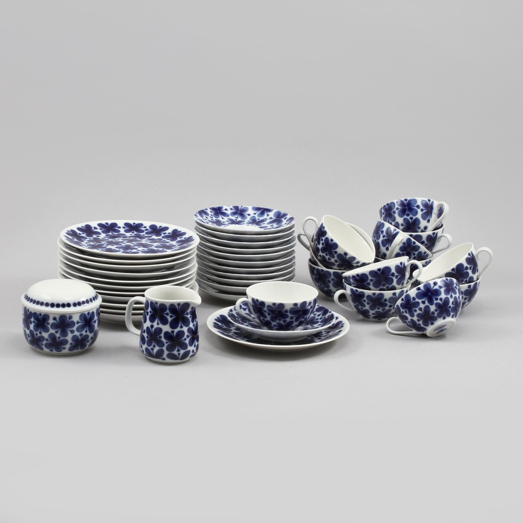 SERVISDELAR, 26 st, "Mon Amie", Marianne Westman, 1900-talets andra hälft.