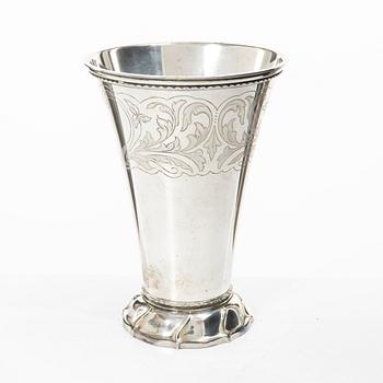 Guldsmedsaktiebolaget (GAB), A Swedish silver beaker, Stockholm 1938.