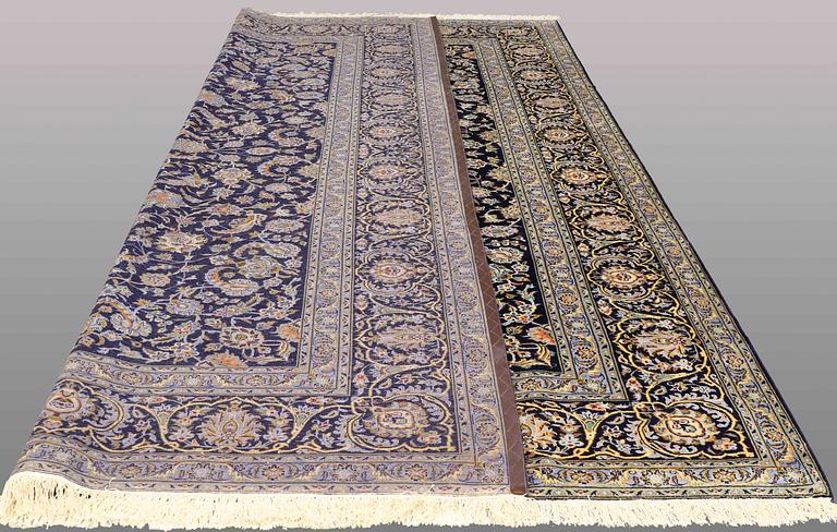 A carpet, Keshan, ca 417 x 321 cm.