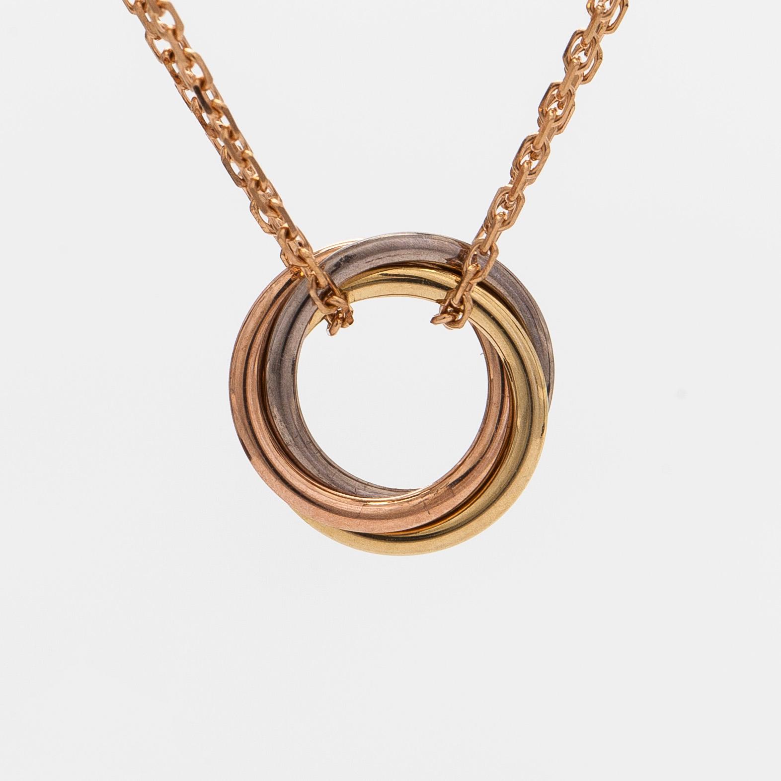 Cartier, halsband, "Trinity", modell mini, 18K guld i tre färger.