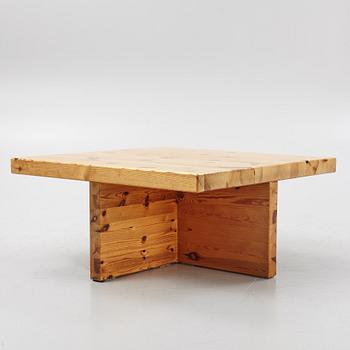 Soffbord, furu, 1900-talets sista kvartal.